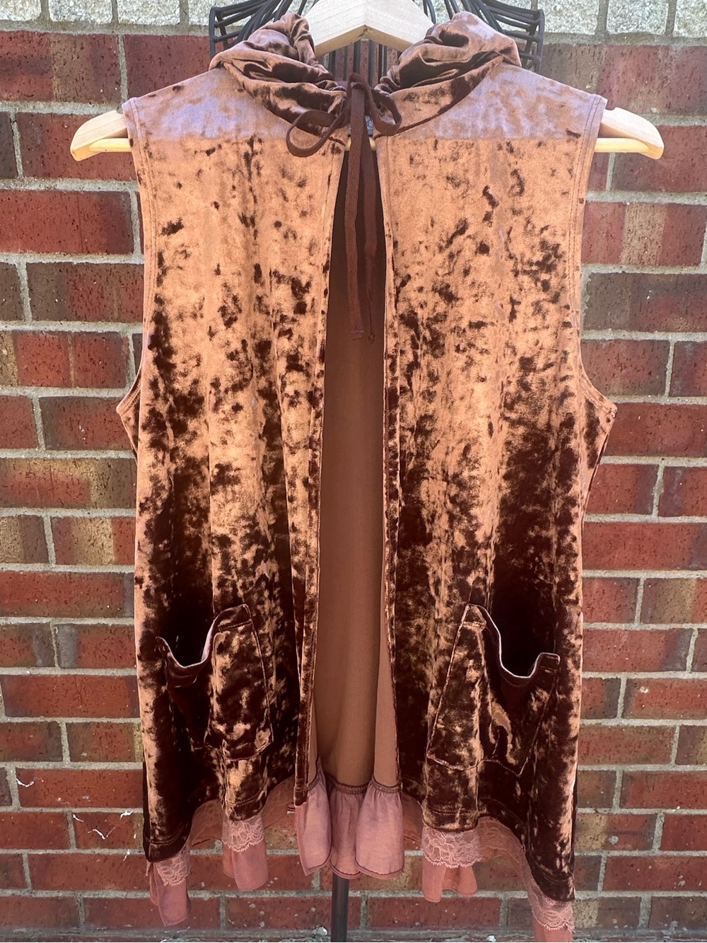 LOGO Lori Goldstein Hooded Vest Crushed Velvet Drape Vest Ruffle Layer BOHO Luxe